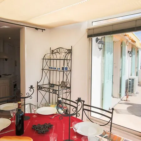 Terrasse Gambetta Caffarelli Apartment *